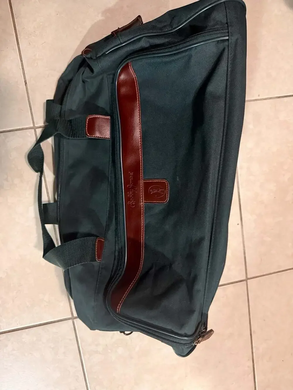 Vintage Bobby Jones Heritage Green Canvas and Faux Leather Trim Duffle Weekender